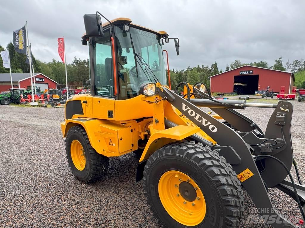 Volvo L 30 HS Utovarivači na točkove