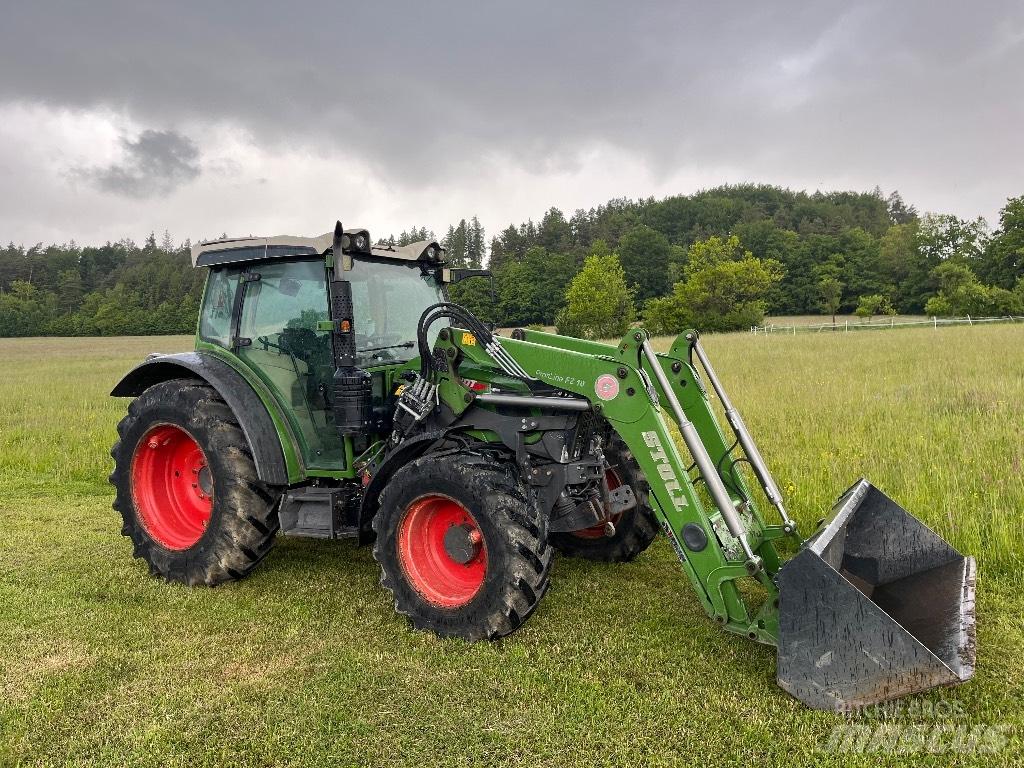 Fendt 211 Vario Traktori