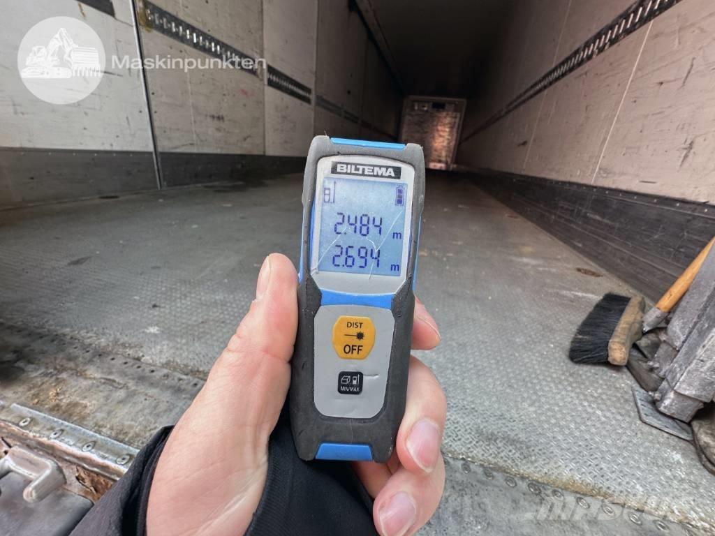 Schmitz SKO 24 Poluprikolice hladnjače