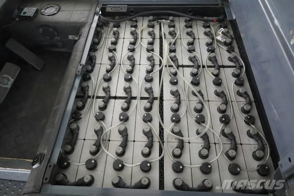 Toyota 8 FBMT 35 Električni viljuškari