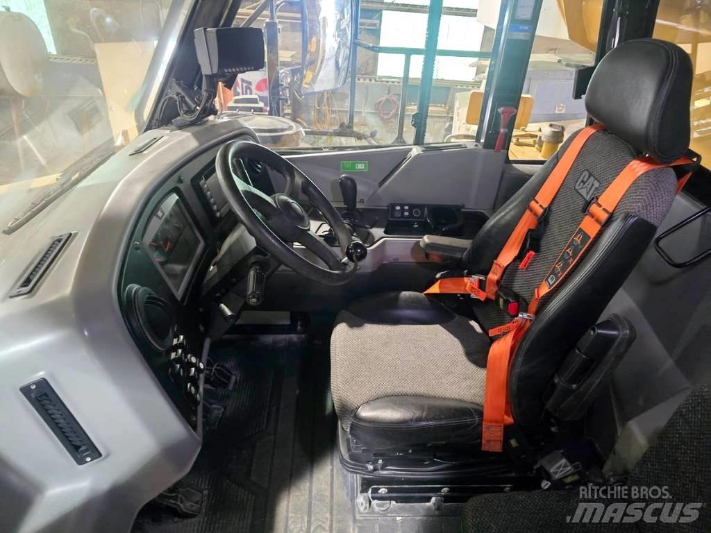 CAT 772G Zglobni damperi