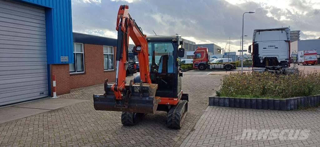Kubota U 27-4 Mini bageri < 7t
