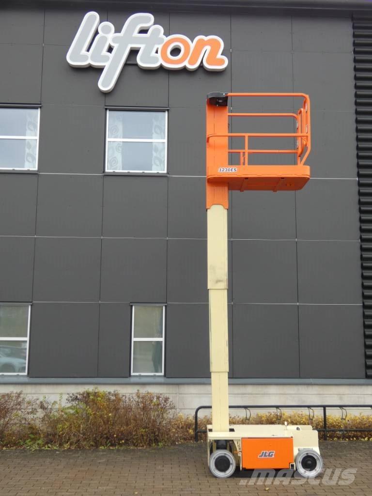 JLG 1230 ES Jarbolne penjajuće platforme