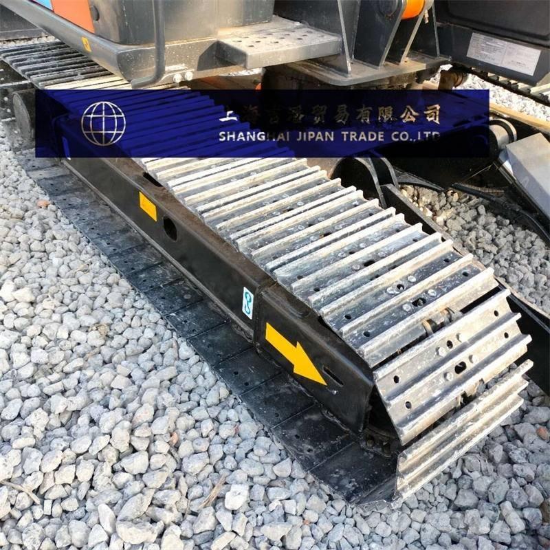 Hitachi ZX 70 Midi bageri 7t – 12t