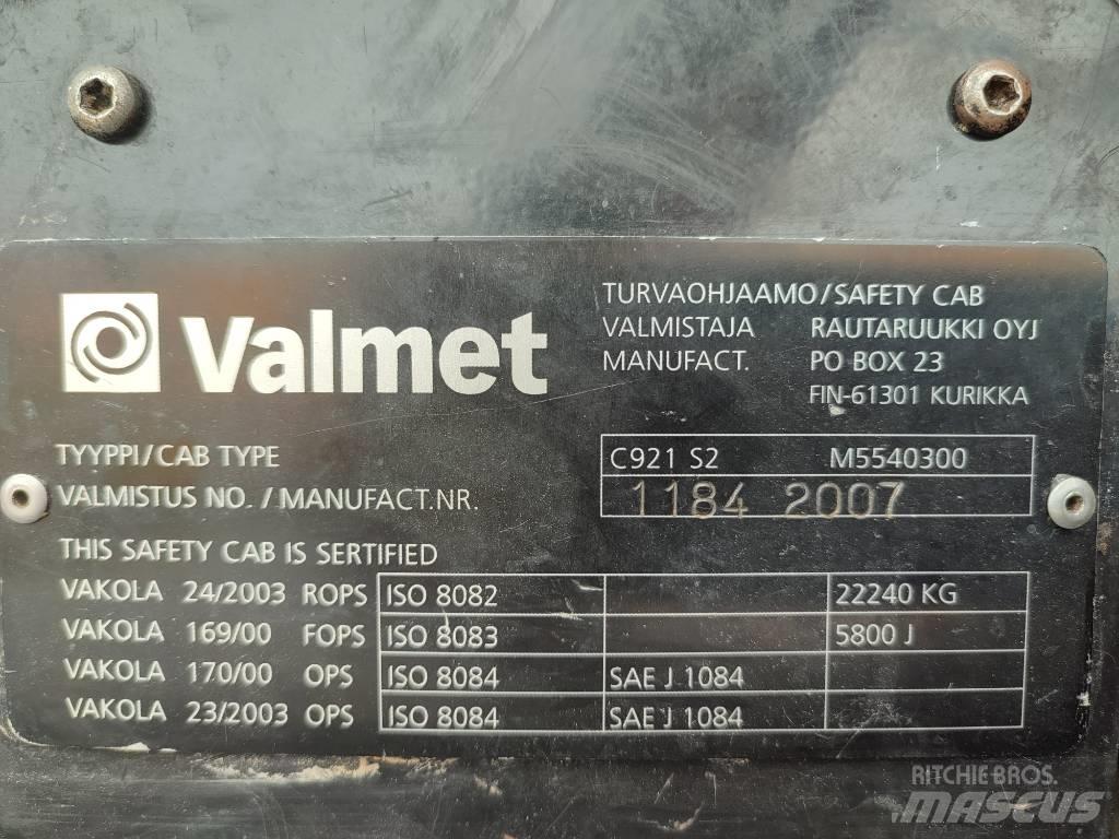 Valmet 911.3 Harversteri