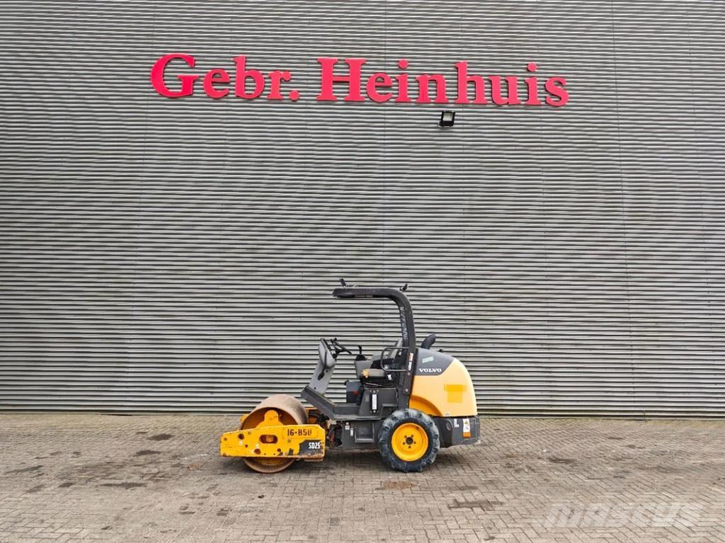 Volvo SD 25 Gumeni valjci na točkovima