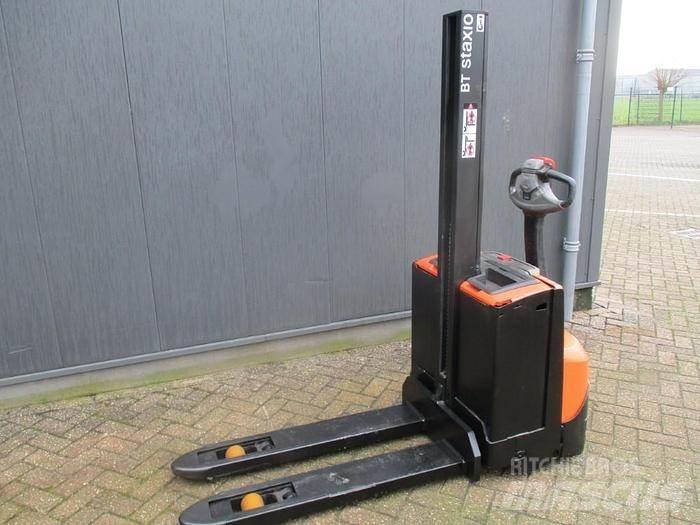 BT SWE 080L Ručni električni viljuškar