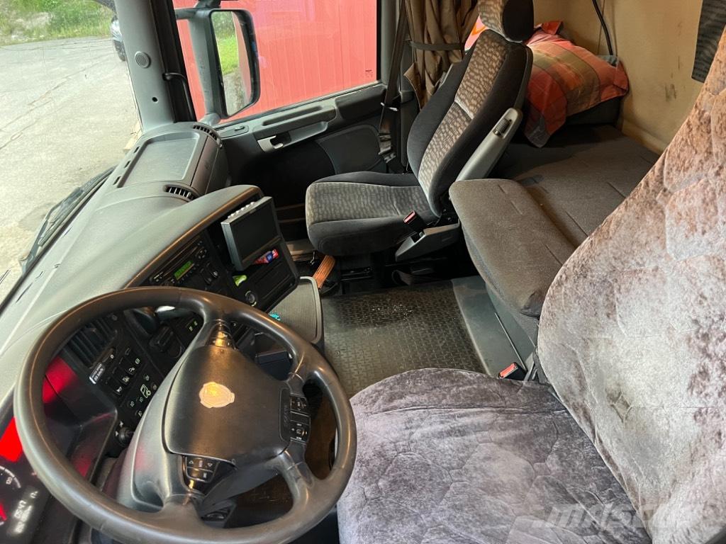 Scania R 500 Rol kiper kamioni sa kukom za podizanje tereta