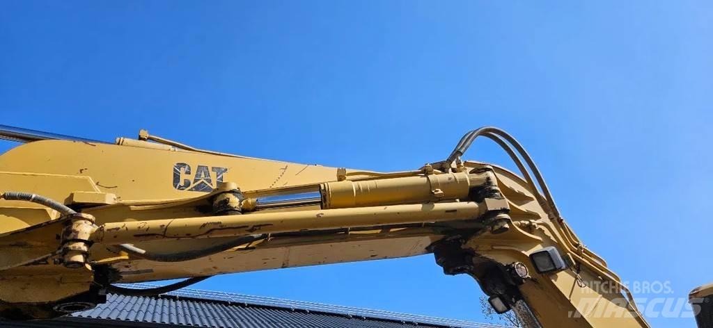 CAT E 70 B Midi bageri 7t – 12t