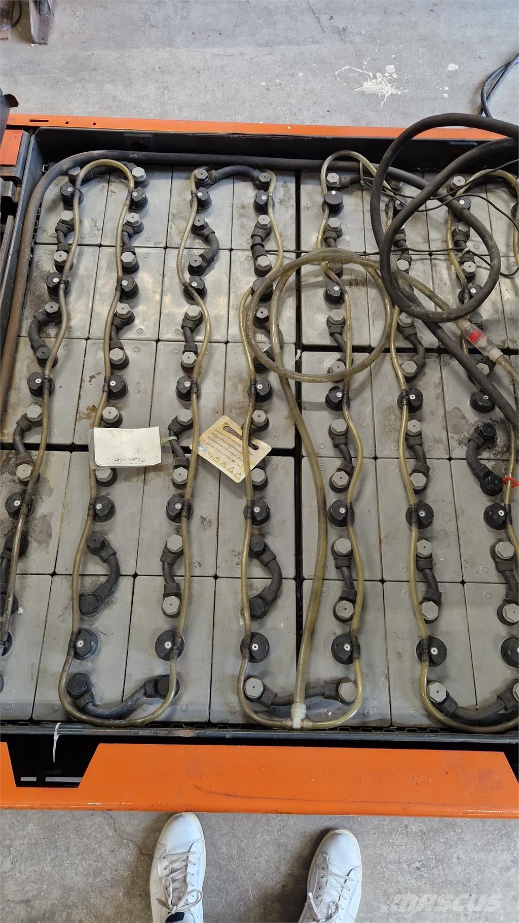 Toyota 7FBMF30 Električni viljuškari