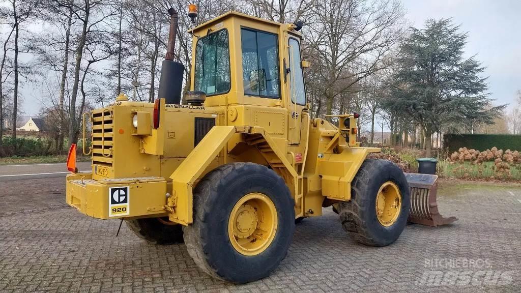CAT 920 Utovarivači na točkove