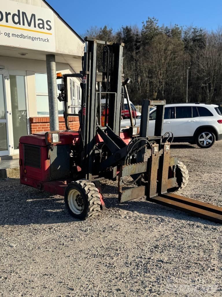 Moffett M4 25.3 Dizelski viljuškari