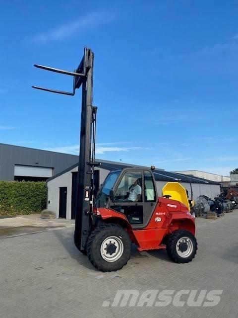 Manitou M 30.4 Vanterenski viljuškar
