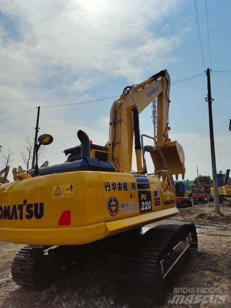 Komatsu PC 220 Bageri guseničari