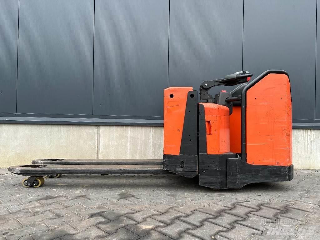 BT LPE200/8 Ručni električni viljuškar