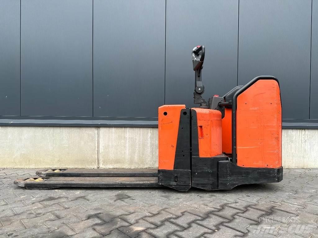 BT LPE200/8 Ručni električni viljuškar
