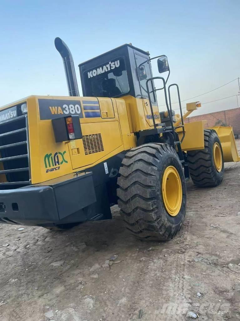 Komatsu WA 380 Utovarivači na točkove