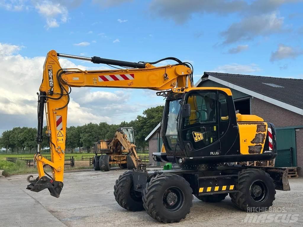 JCB JS145W Bageri točkaši