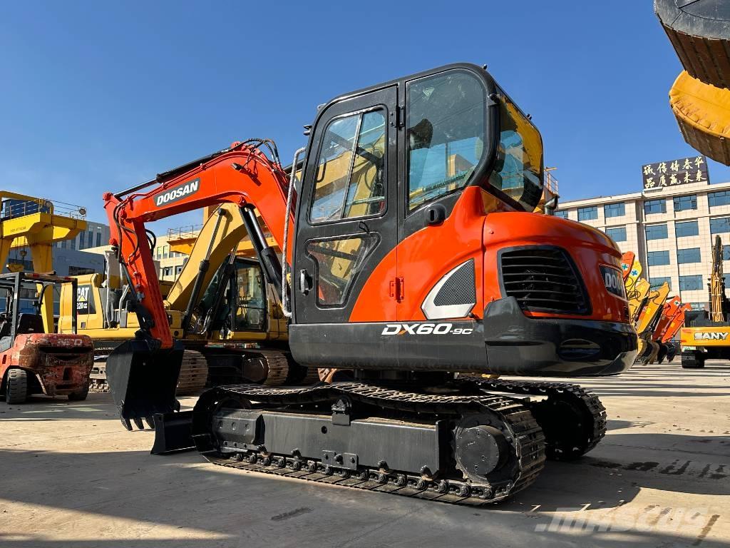 Doosan DX 60 Mini bageri < 7t
