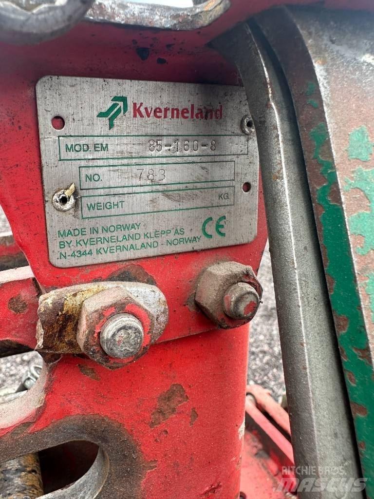 Kverneland EM85 Plugovi obrtači