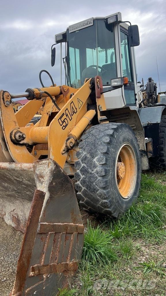 Liebherr L 514 Šasija i vešenje