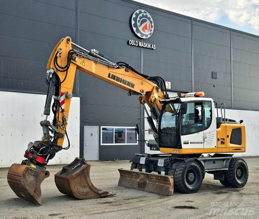 Liebherr A 916 Bageri točkaši