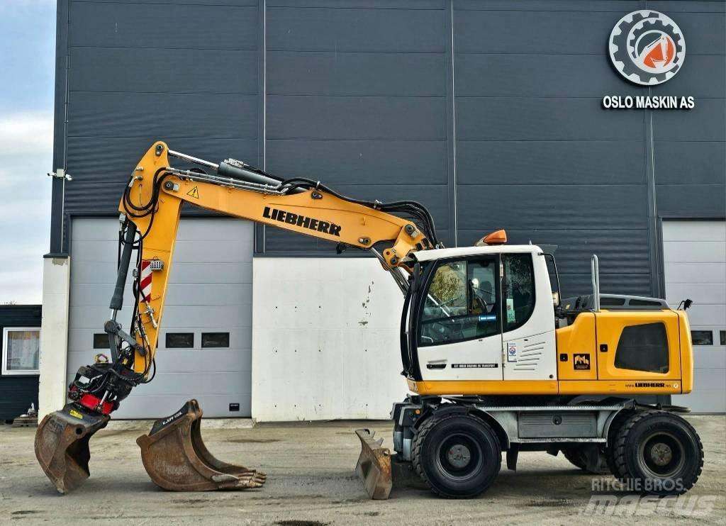 Liebherr A 916 Bageri točkaši