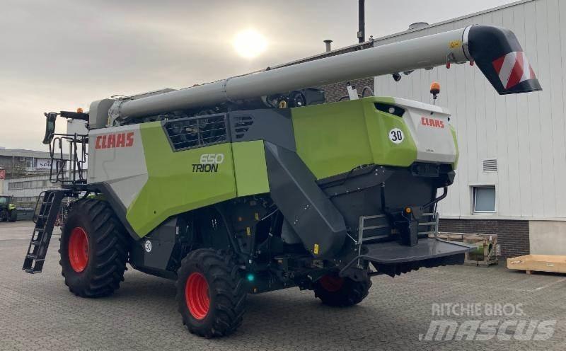 CLAAS TRION 650 Kombajni