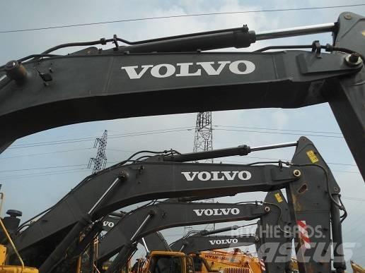 Volvo EC 460 B LC Bageri guseničari
