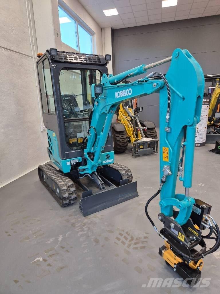 Kobelco SK 17 SR-3E Mini bageri < 7t
