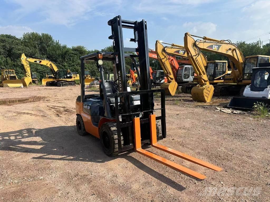 Toyota 30 forklift Dizelski viljuškari