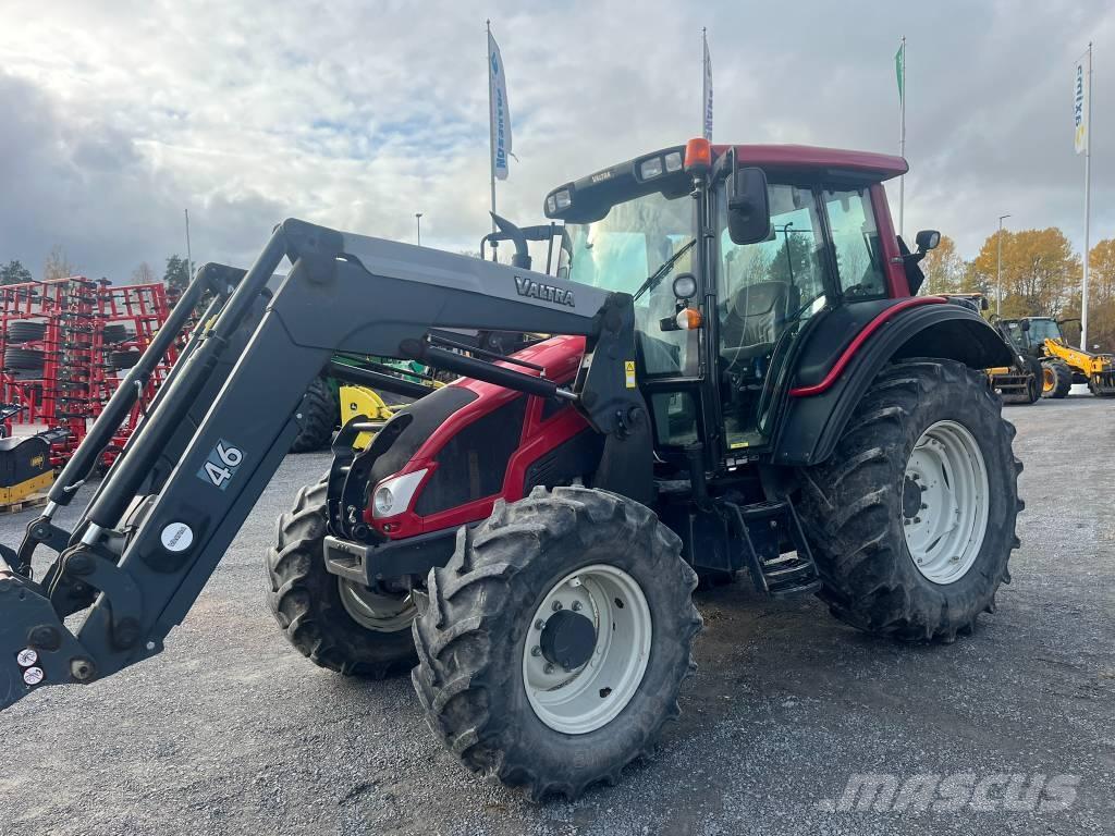 Valtra N 103 Traktori
