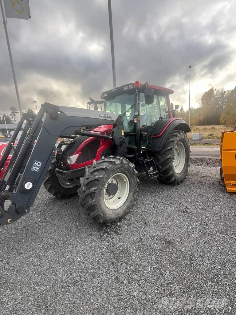 Valtra N 103 Traktori