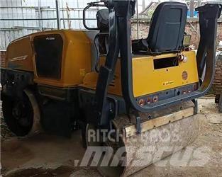  戴勒派克  DYNAPAC1250 Valjci sa duplim bubnjem