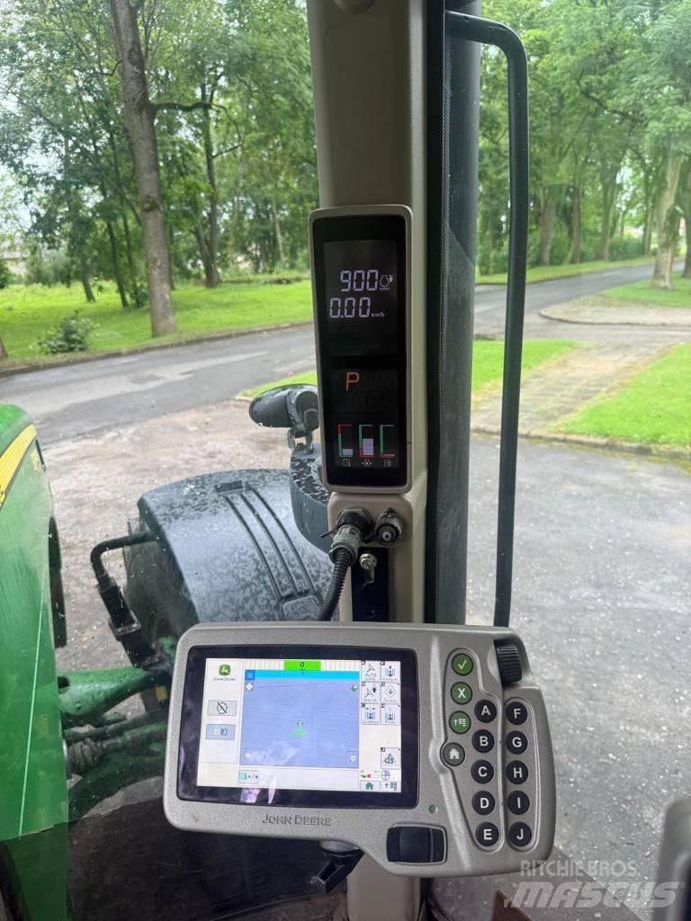 John Deere 8345 R Traktori