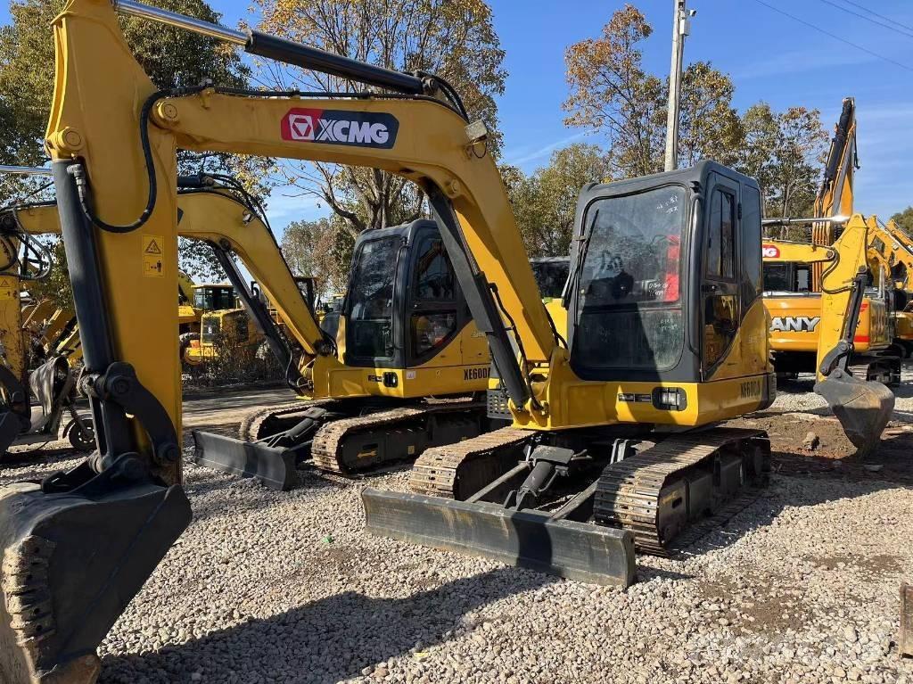 XCMG XE 60 DA Mini bageri < 7t
