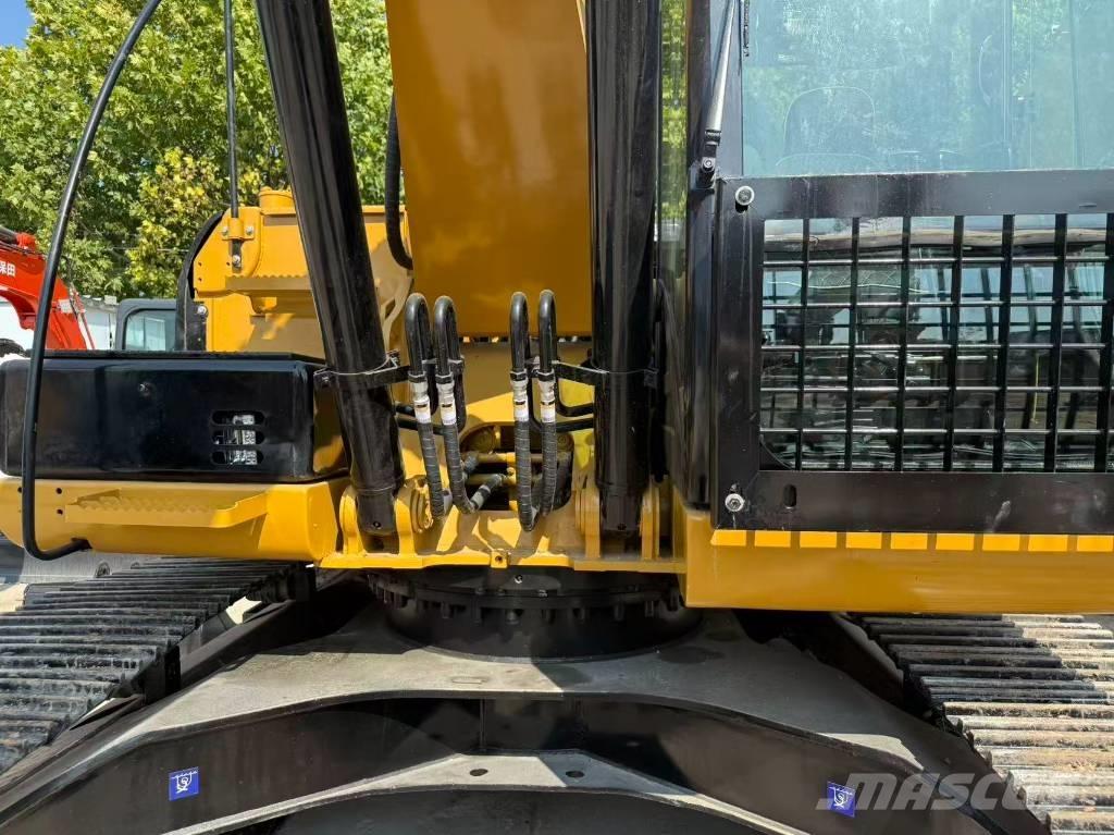 CAT 320 D Bageri guseničari