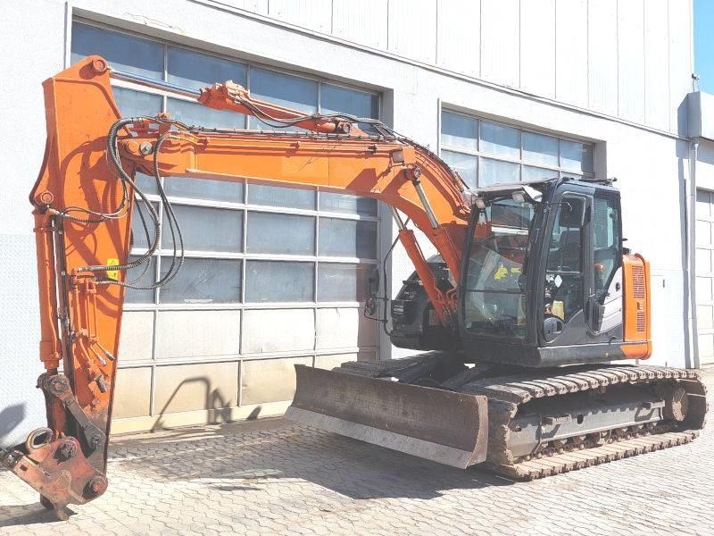 Hitachi ZX 135 US-6 Bageri guseničari