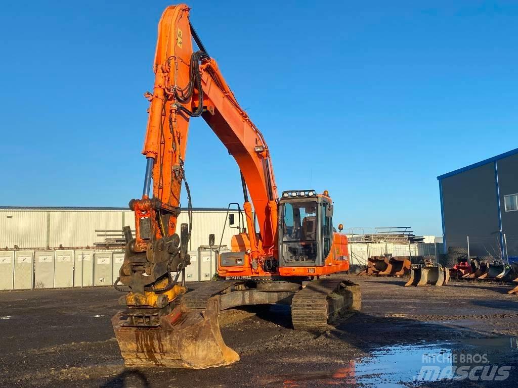 Doosan DX 255 LC Bageri guseničari