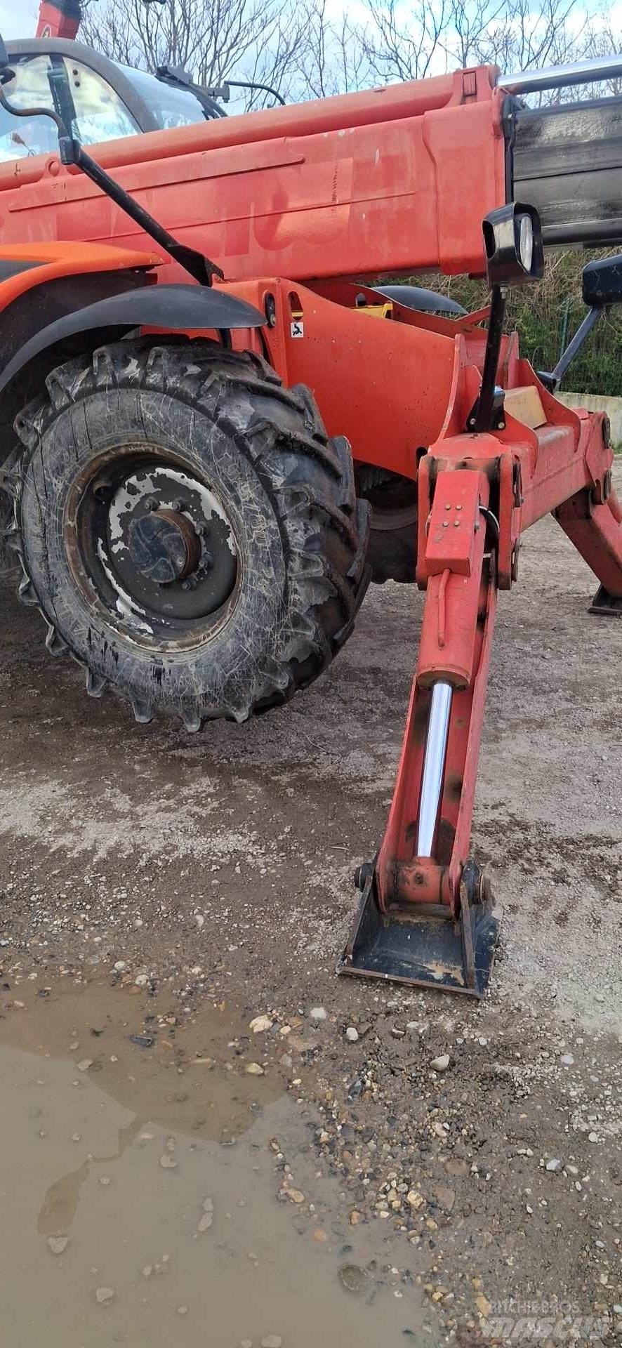 Manitou MT1440 Teleskopski viljuškari
