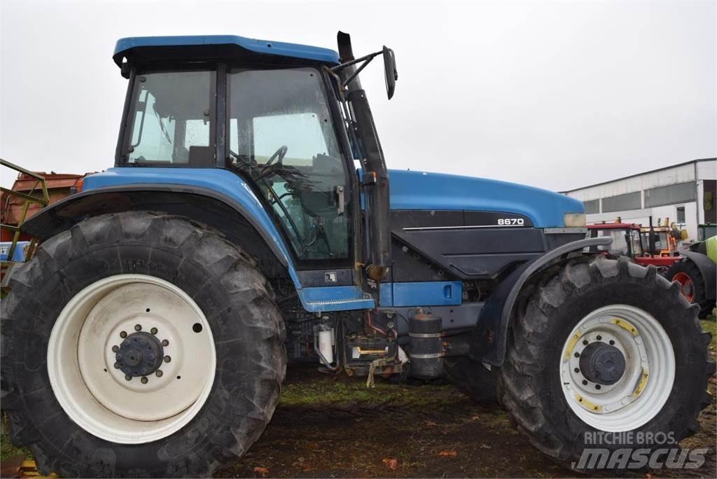 New Holland 8670 Traktori