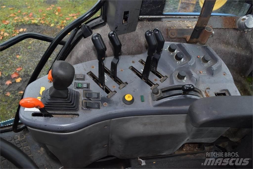 New Holland 8670 Traktori