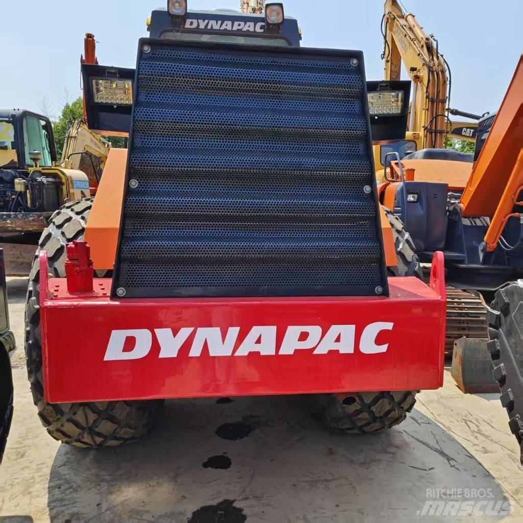 Dynapac CA25D Valjci sa jednim bubnjem