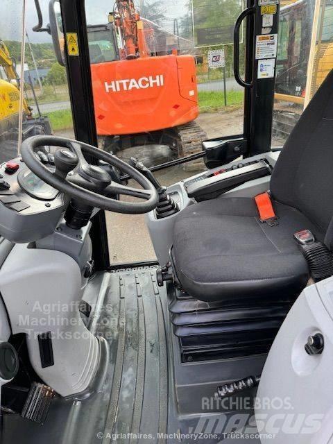 CAT 906 Utovarivači na točkove