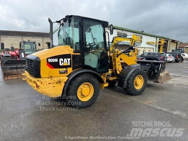 CAT 906 Utovarivači na točkove