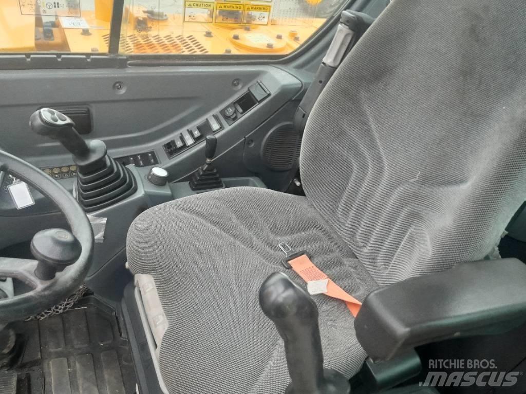 Hyundai R55 W-9 Bageri točkaši