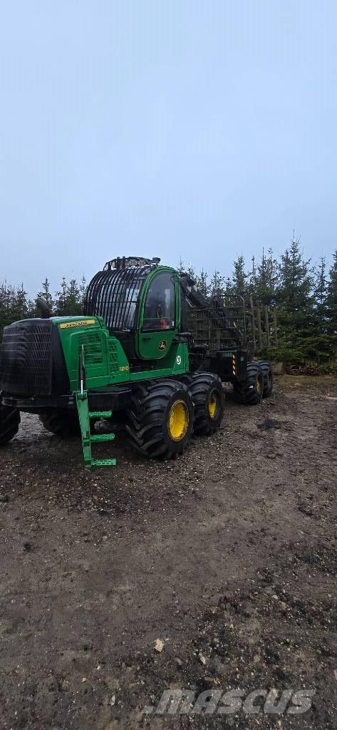 John Deere 1210 E Forvarderi