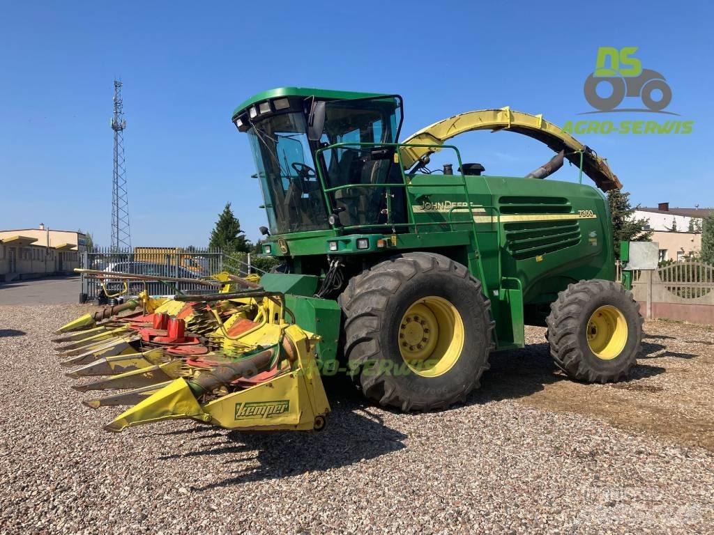 John Deere 7300 Mašine za stočnu hranu sa sopstvenim pogonom