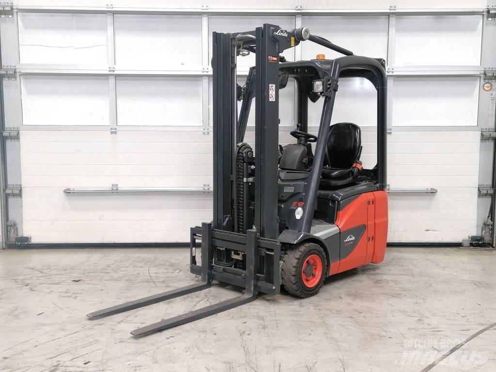 Linde E12-02 Električni viljuškari