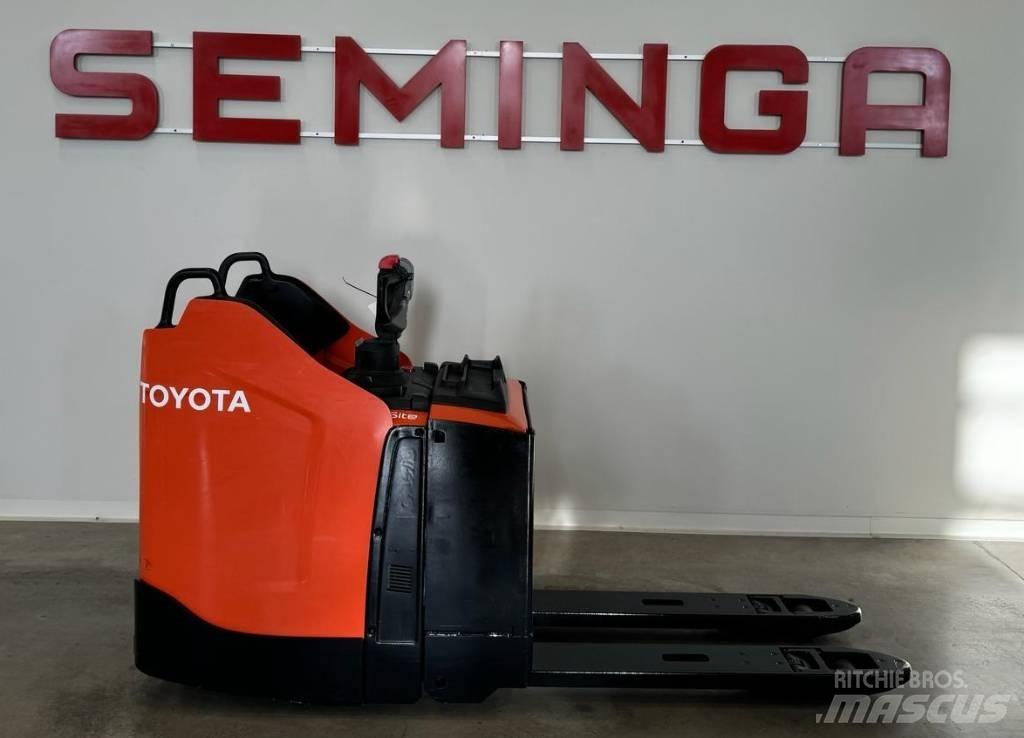 Toyota 10545  LPE200 Nisko podizni električni viljuškar
